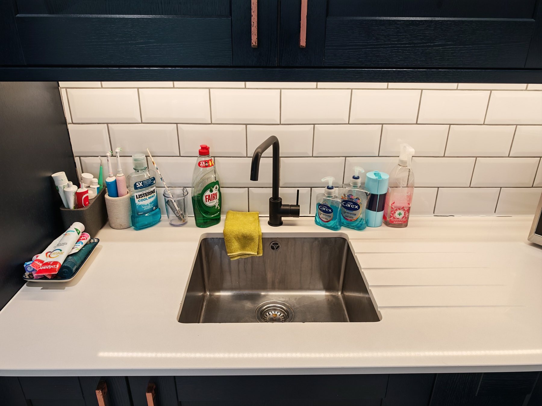 Bathroom sink after cleaning